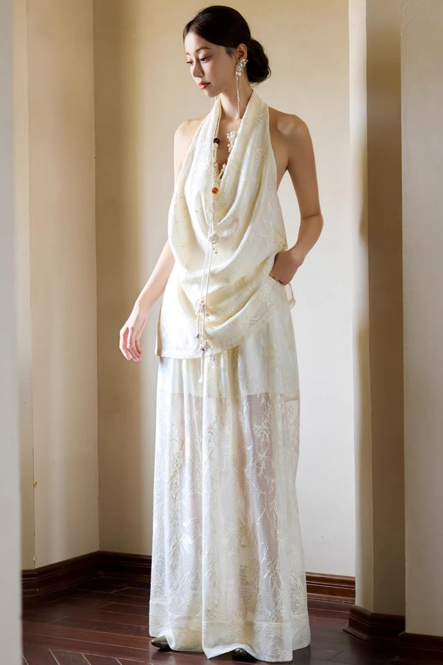 Off-White Romantic Hollow-Out Pants