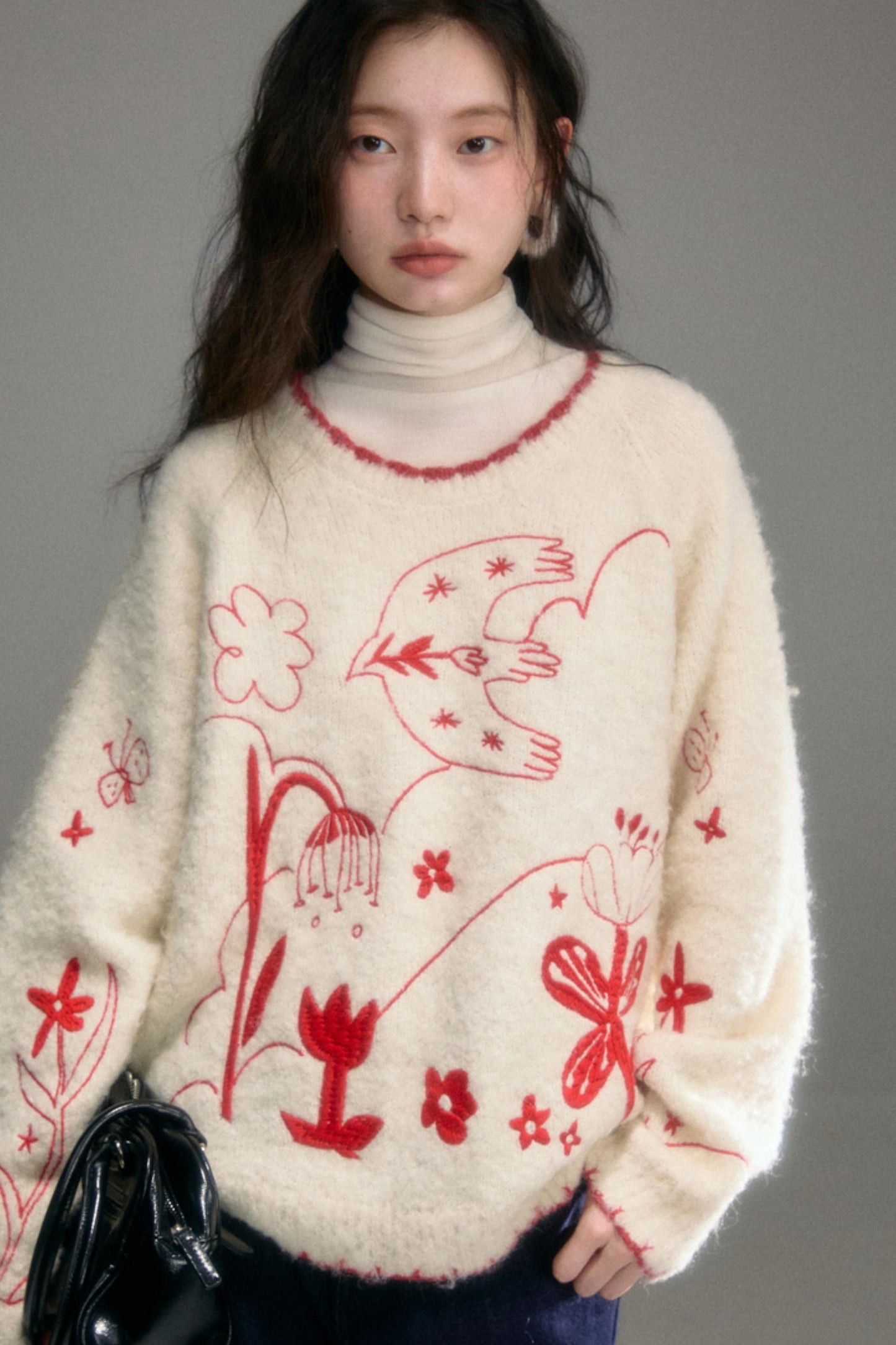 Snowy Field Tulip Embroidery Top