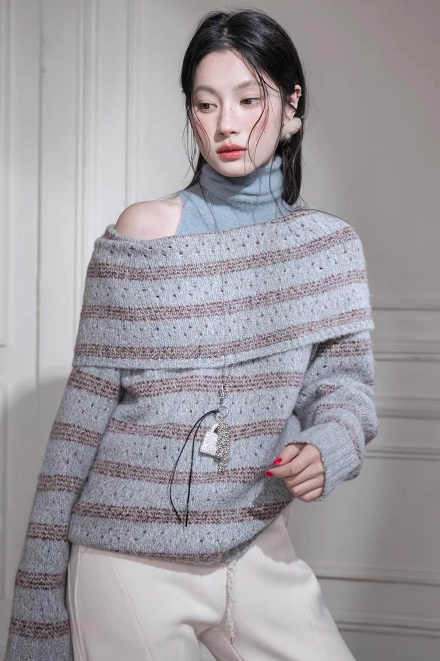 Off-Shoulder Striped Knit Vest Set