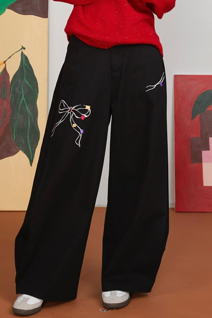 Loose Fit Bow Embroidery Pants