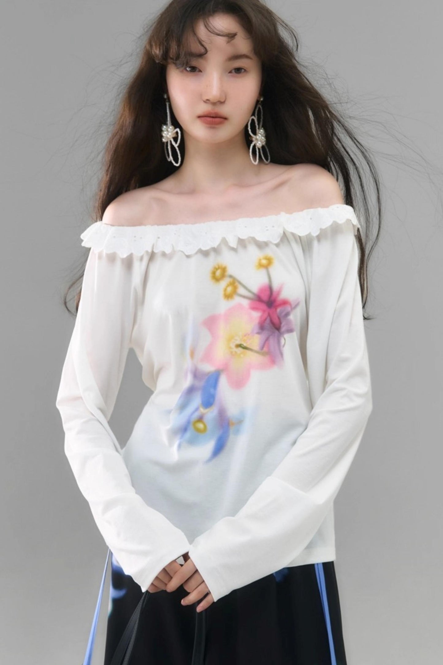 Slanted Shoulder Long-Sleeved Tencel Tee