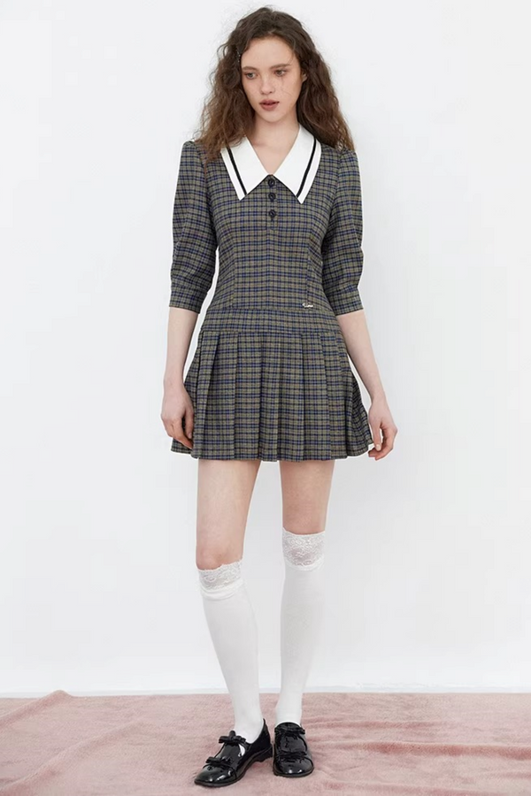 Heartfelt Green Plaid Dress