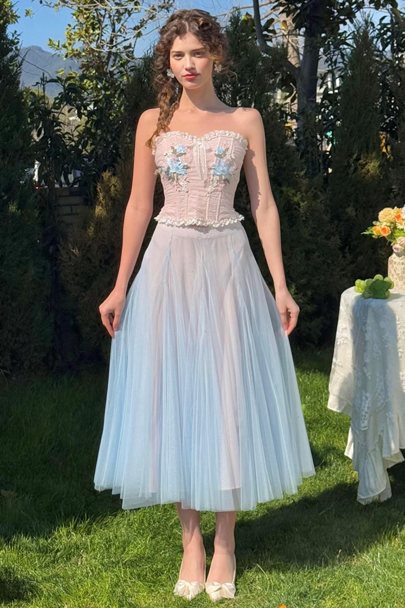 Blue Lily Bustier Set-Up