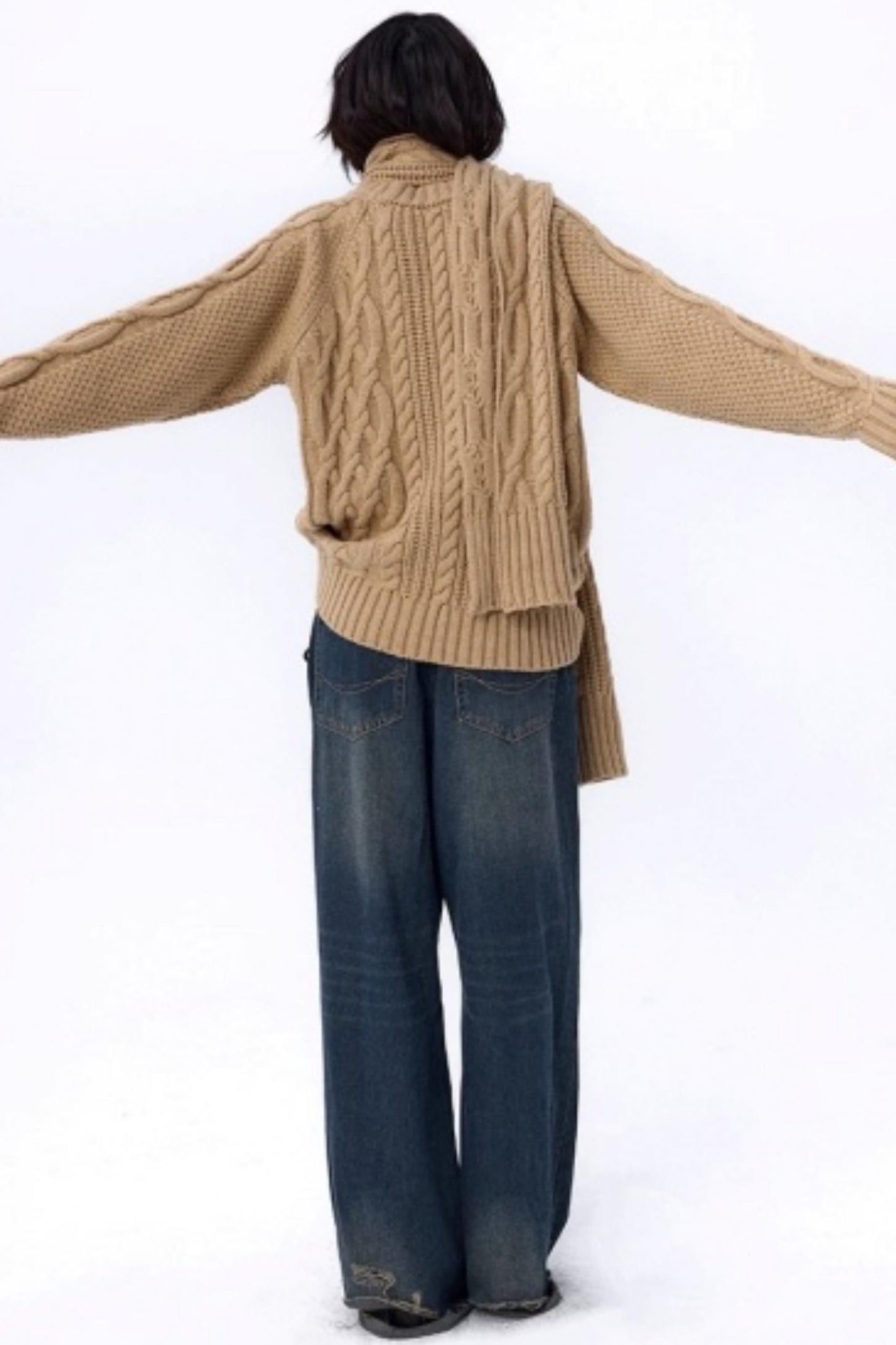 Vintage Paris Gray Knit Scarf