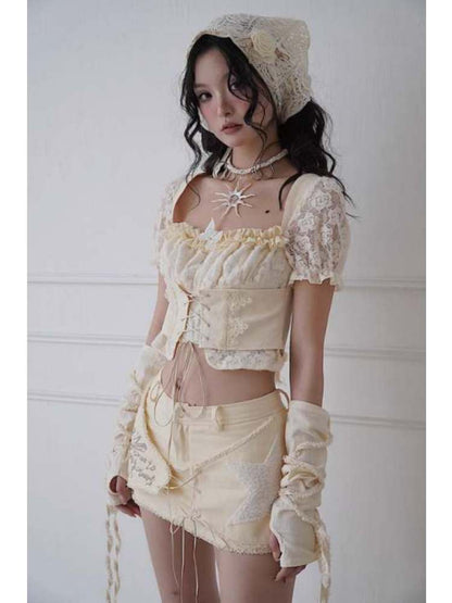 Butterfly Decorated Lace-Up Puff Sleeves Tops