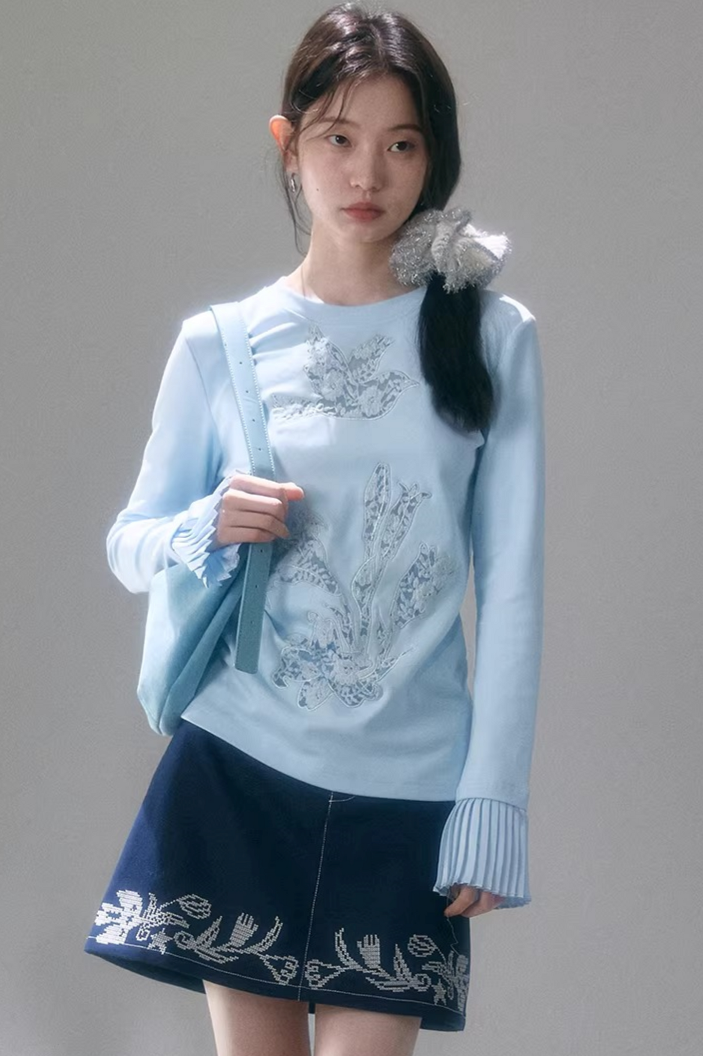 Tulip Embroidery Denim Skirt