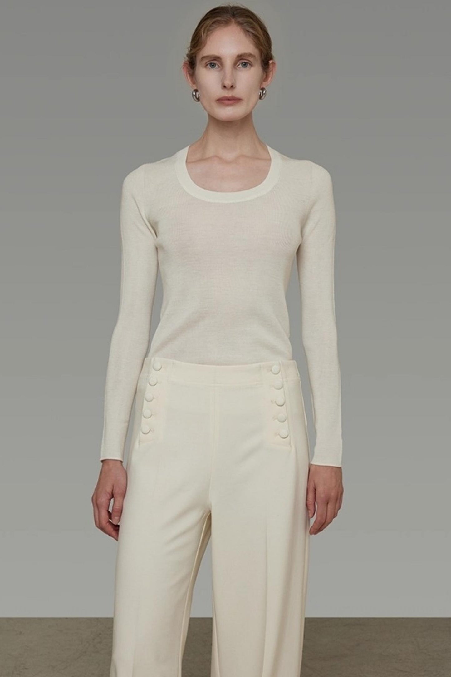 U-Neck Wool Slim Sweater