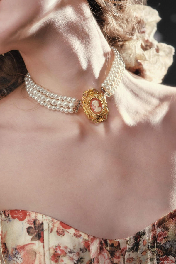 Noble Lace Pearl Accessories Set-Up