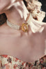 Goldkette mit Ölgemälde