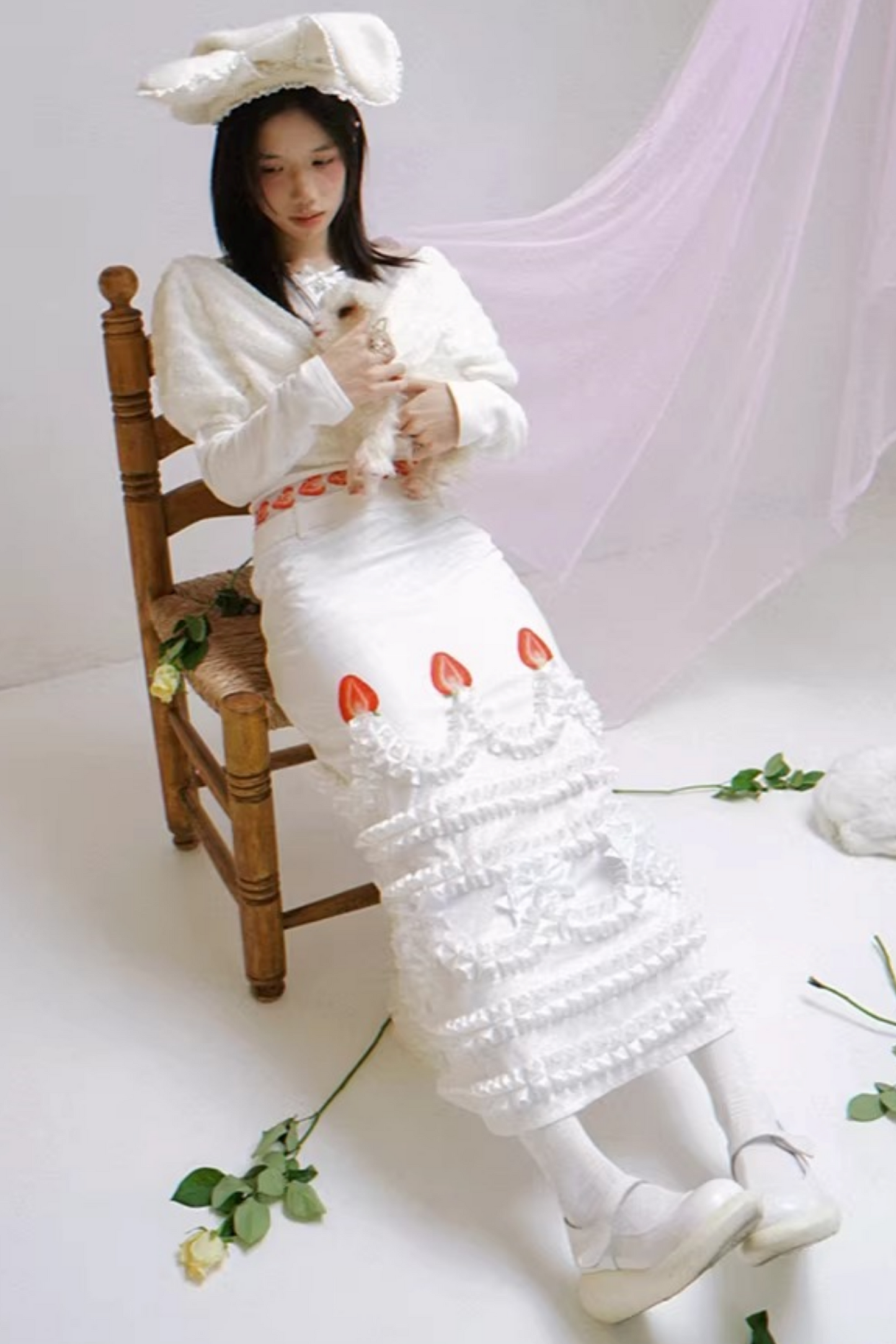 Gestricktes Oberteil mit drapiertem Kragen