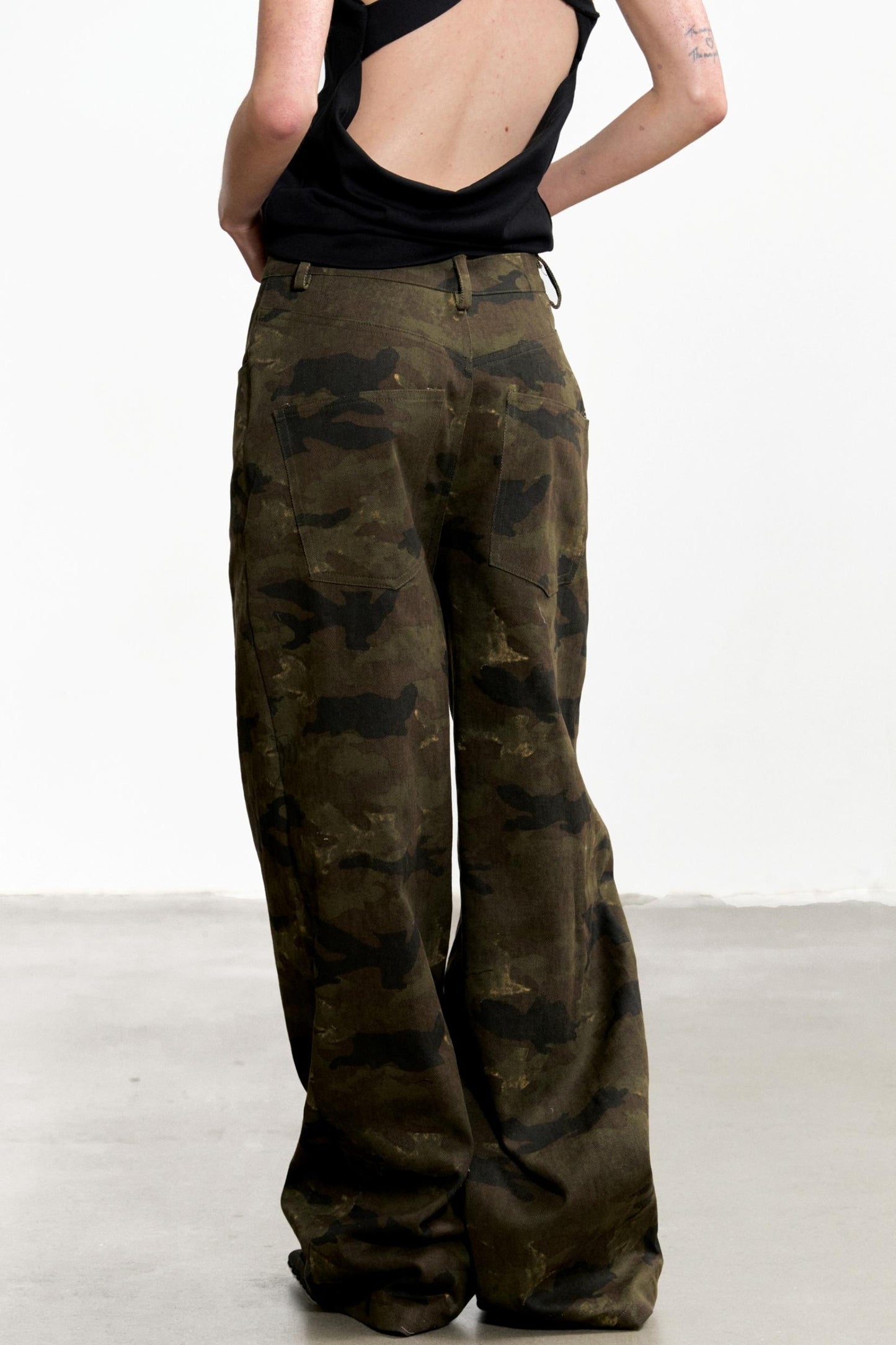 Vintage Camouflage Wide-Leg Jeans