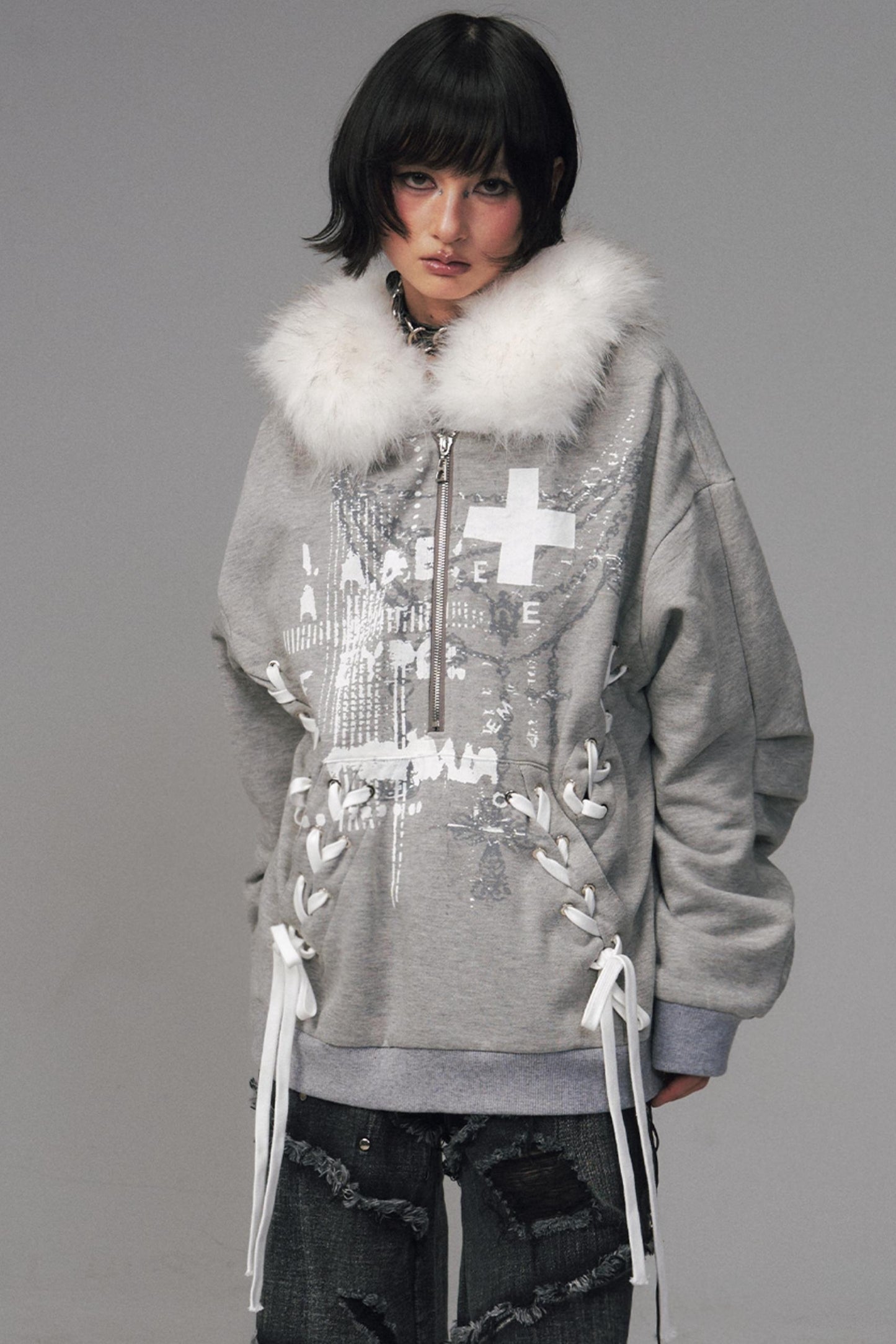 Back Garden Light Zipper Heavy Top