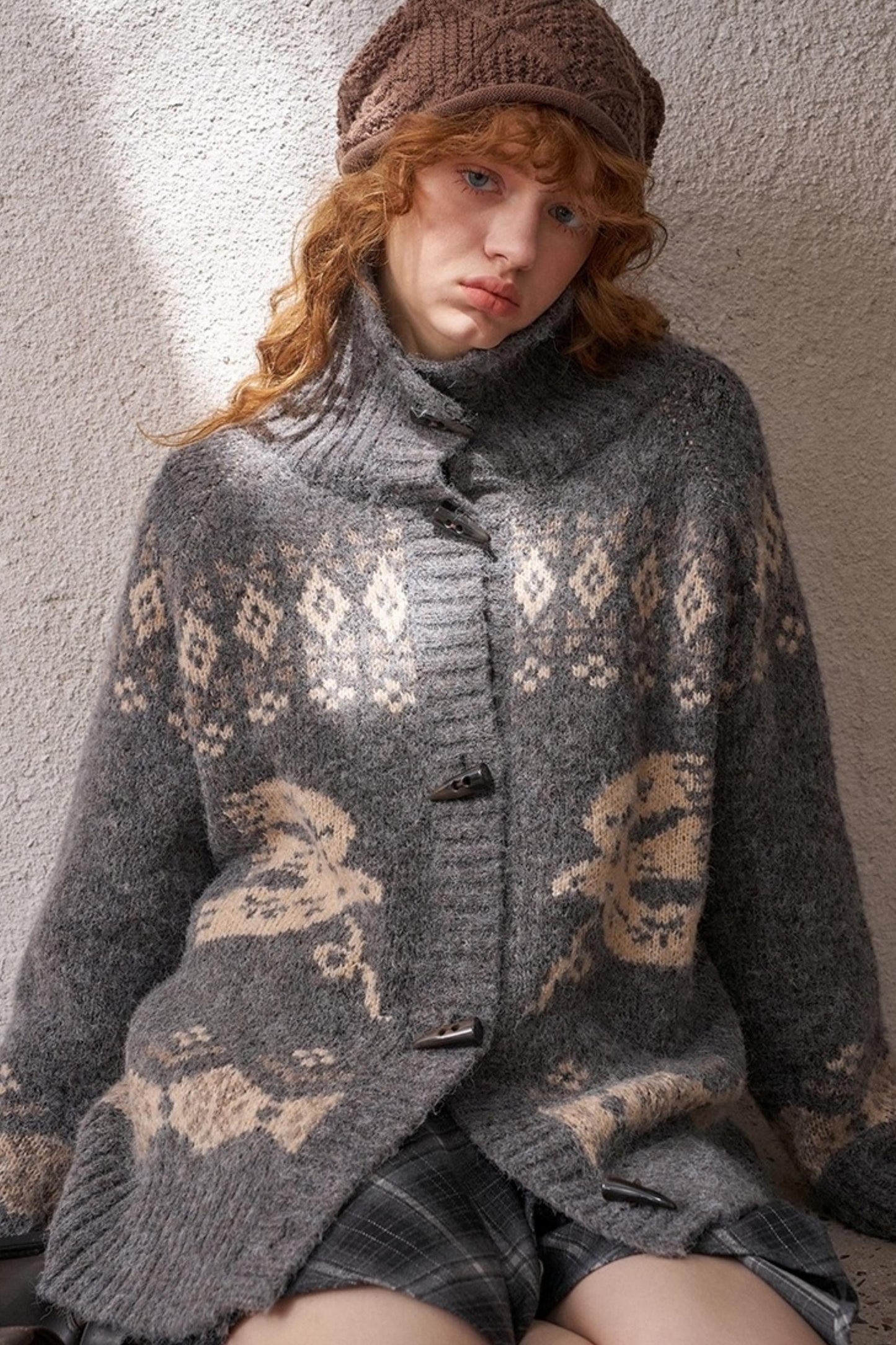 Bird Horn Buckle Loose Warm Cardigan