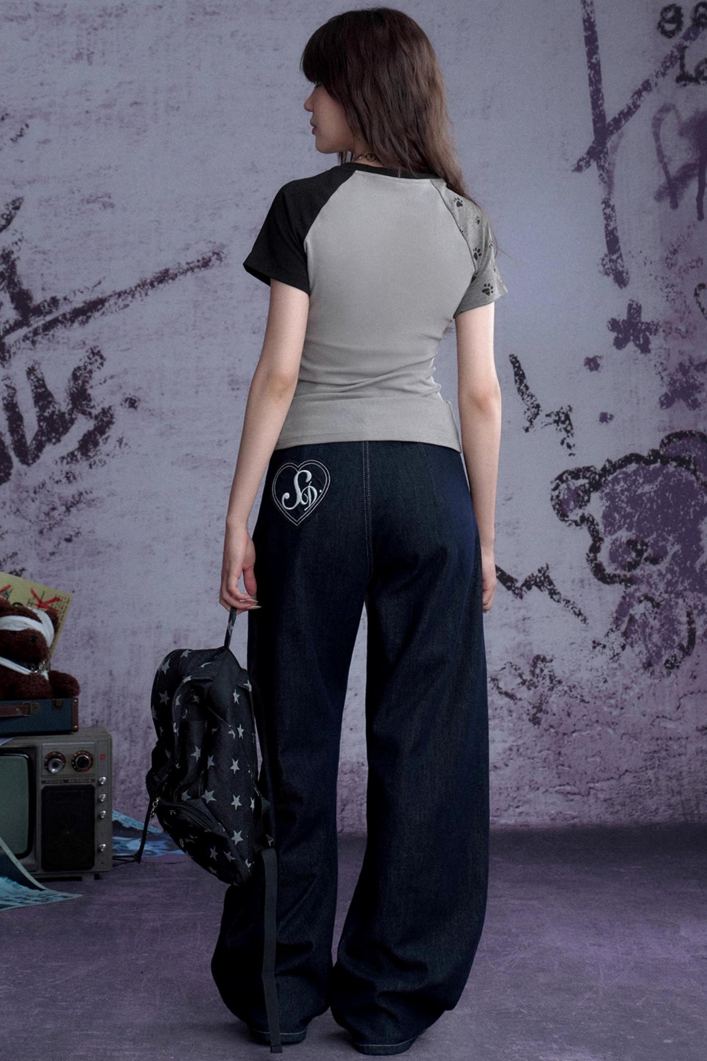 Fighting Spirit Cat Print Raglan Tee