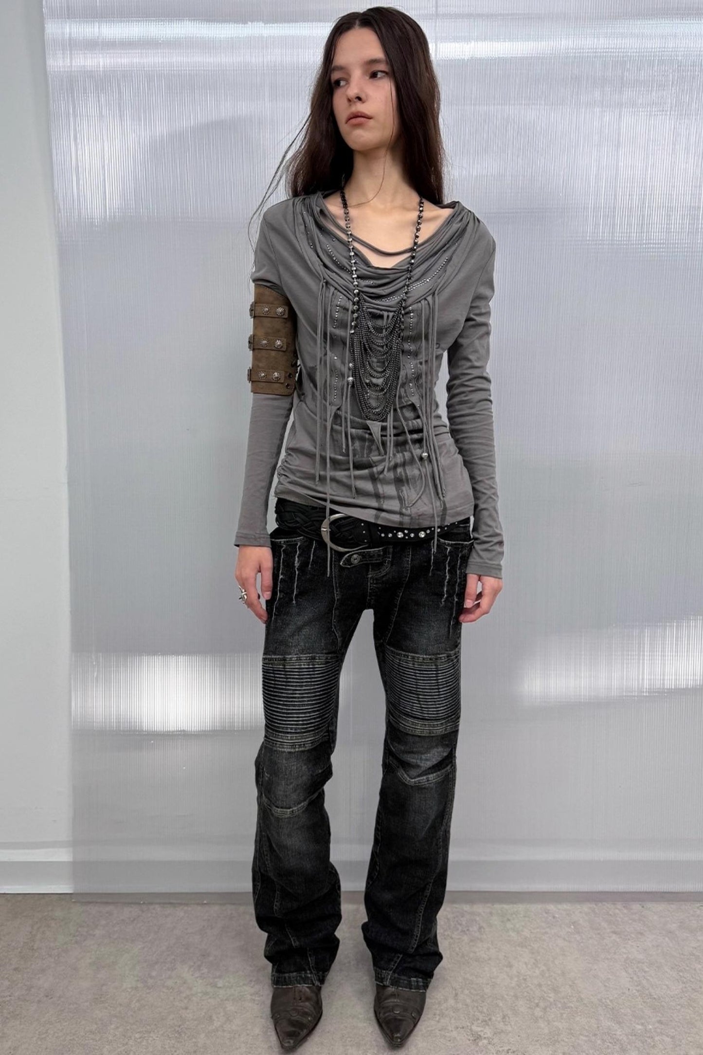 Swing Feather Print Bottom T-Shirt