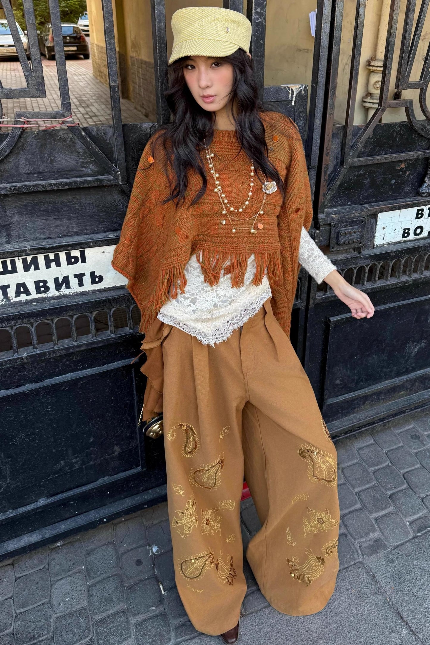 Sweet Vintage Fringe Wool Cape Top Set-Up