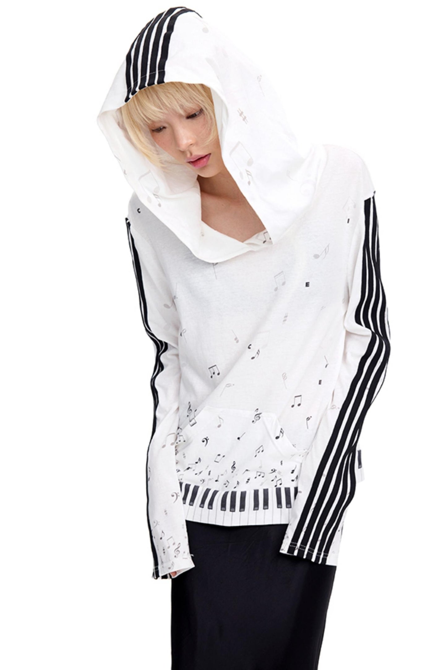 Piano Note Print Long-Sleeved Top