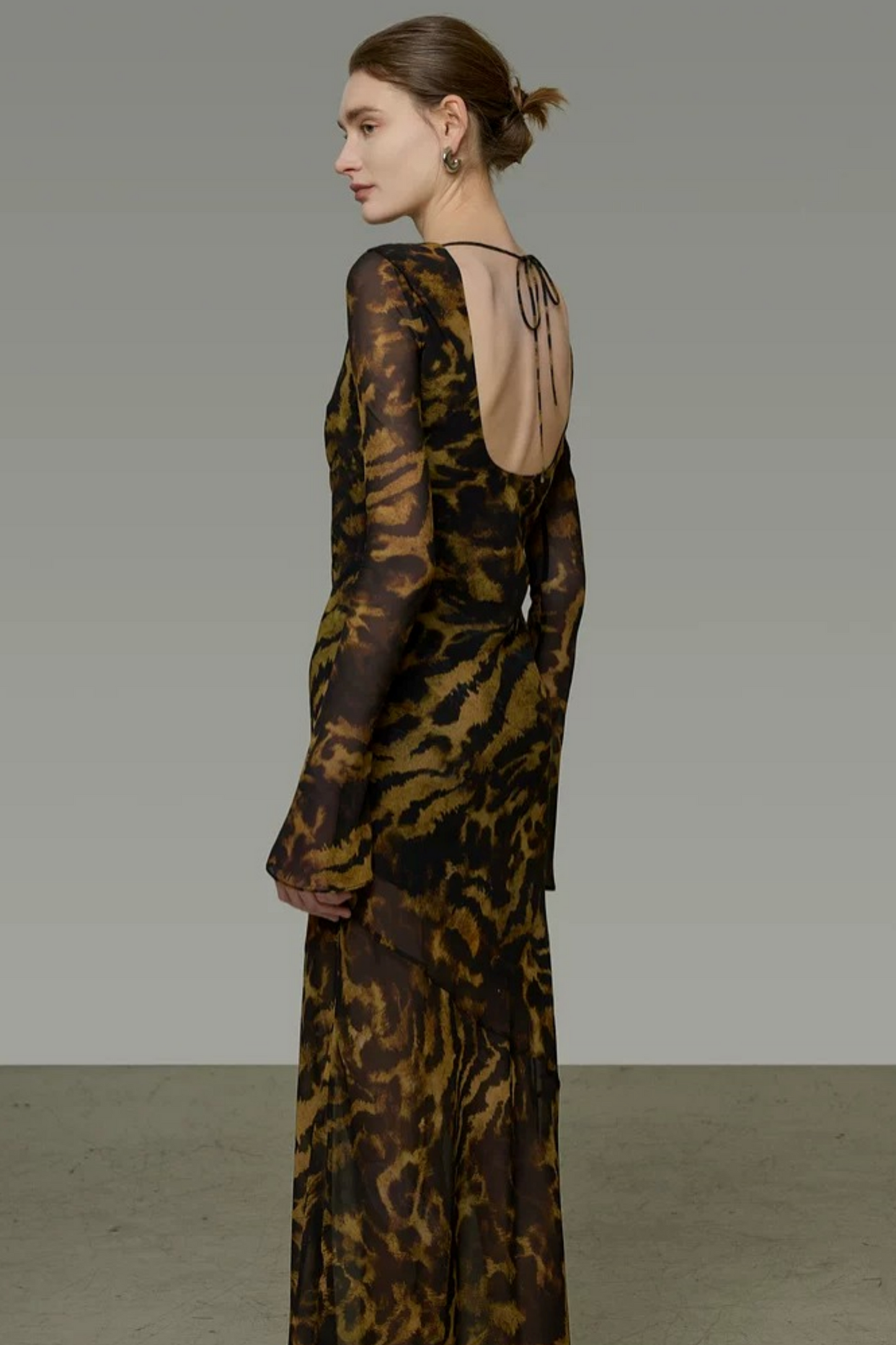 Elegant Leopard Print Dress