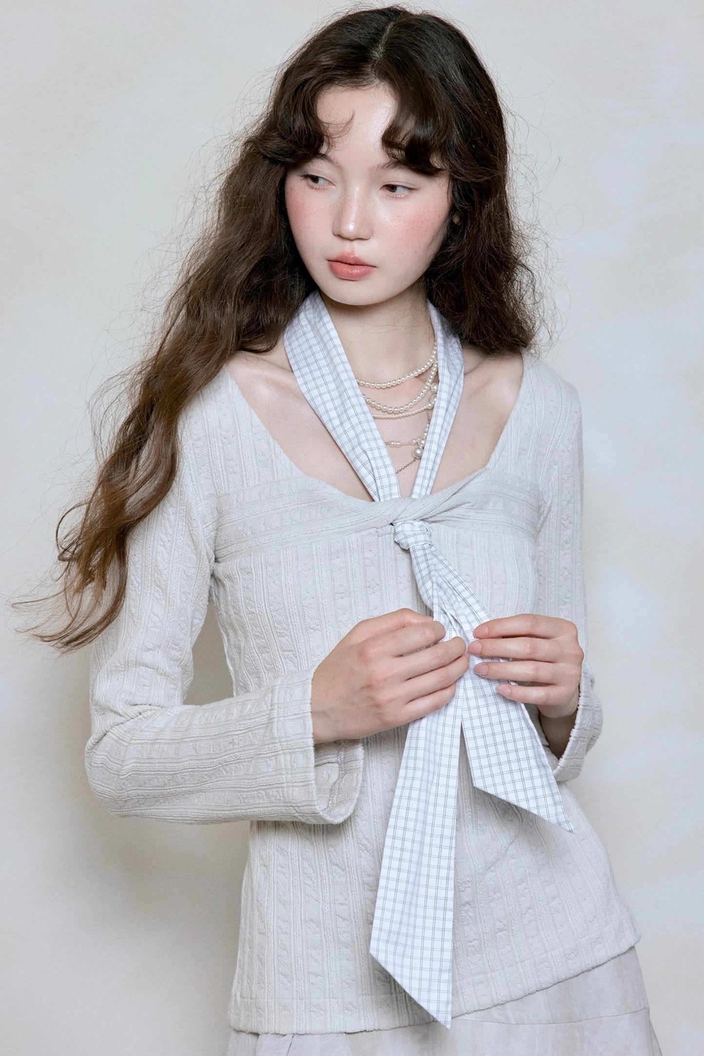 Minimalist Crew Neck Crochet Knit Top