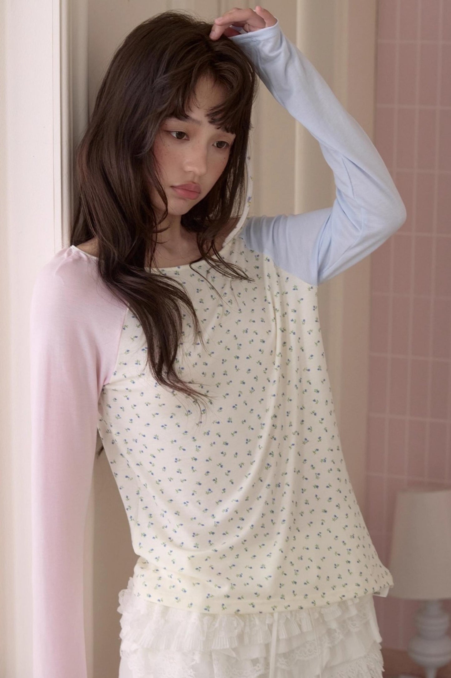 Contrast Color Floral T-Shirt