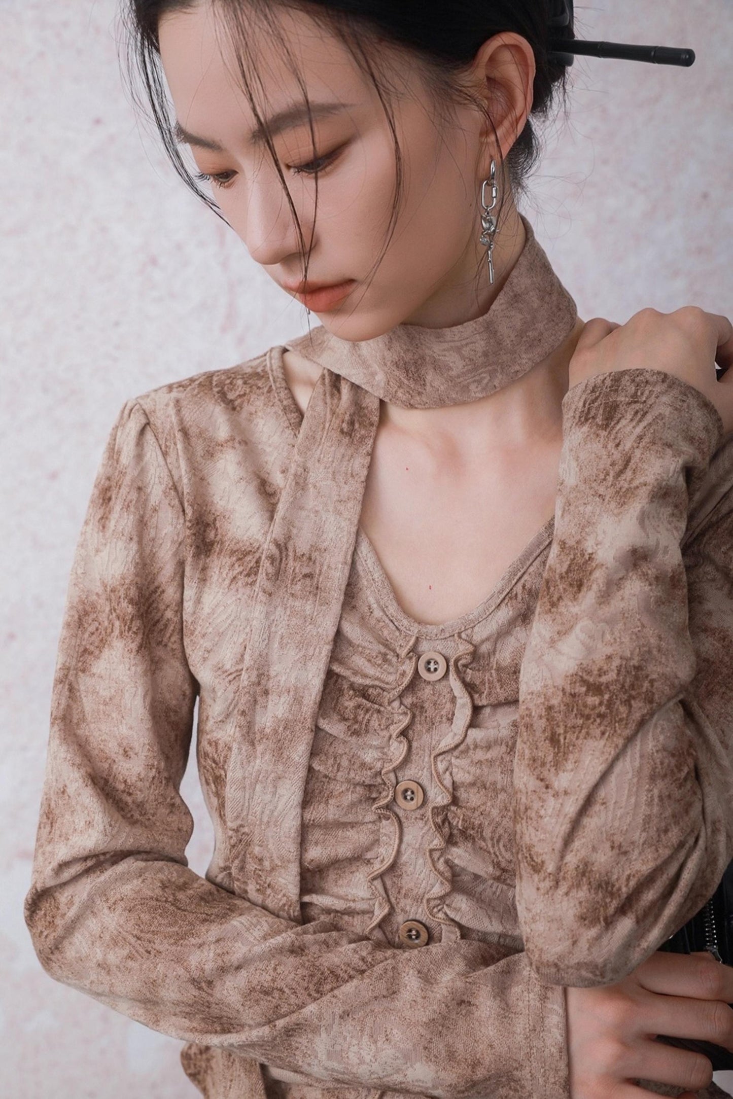 Matte Apricot V-Neck Knitted Top