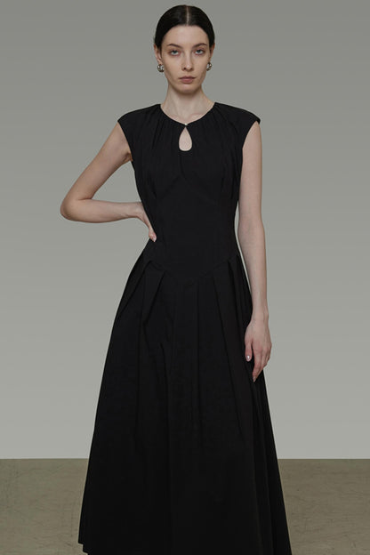 Chic Drop Black Dress