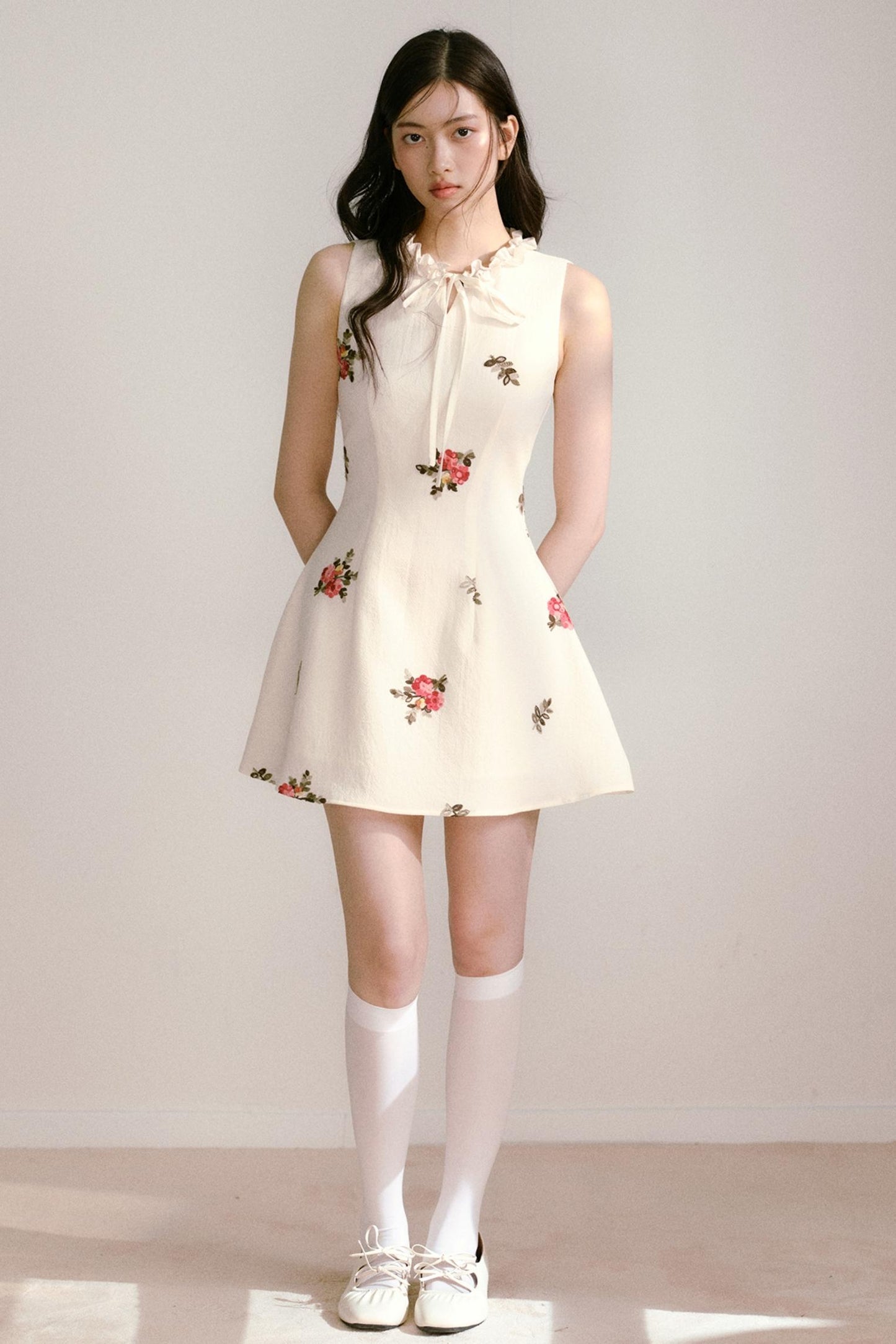 Floral Beige Sleeveless Summer Dress