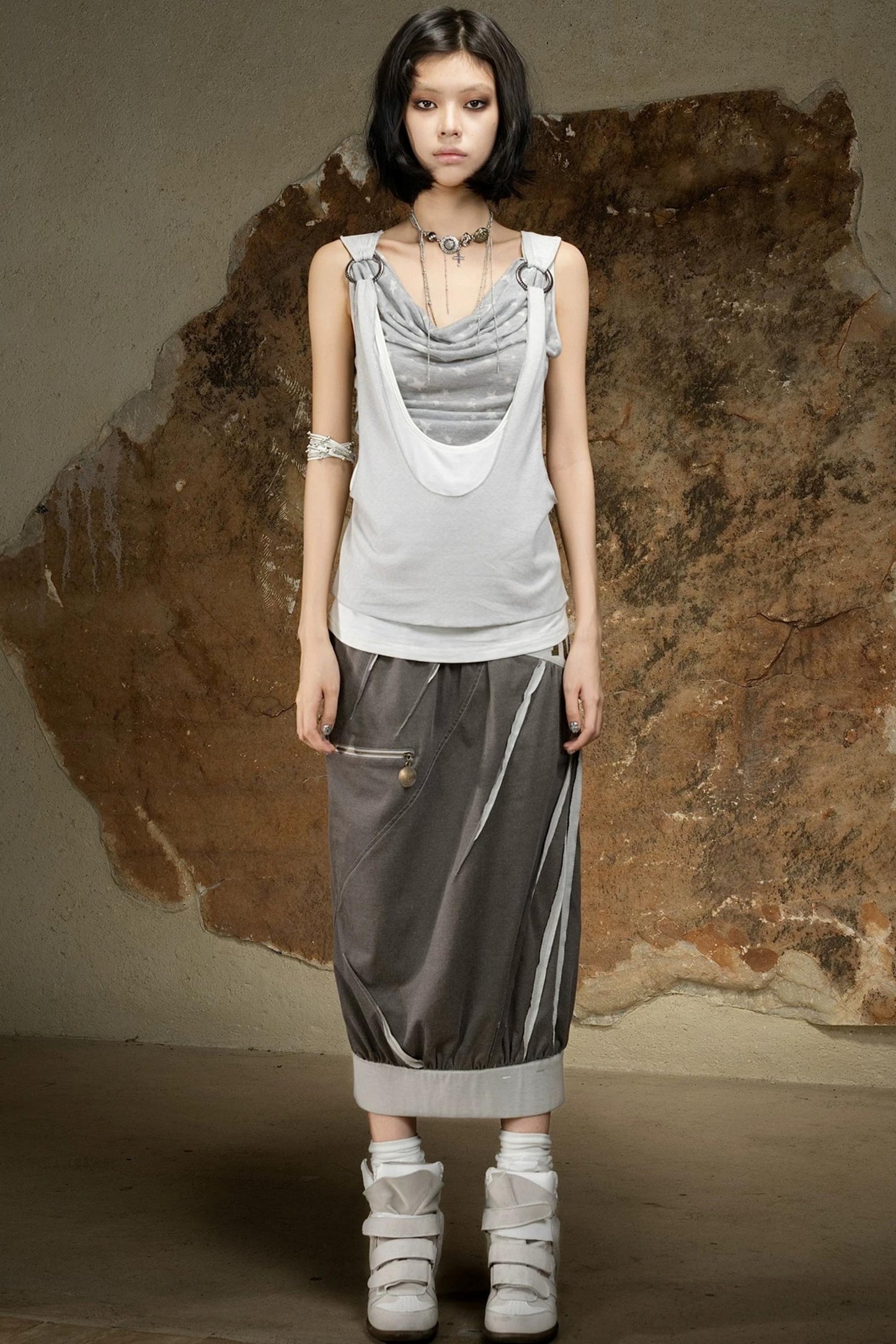 Asymmetrical Retro Sleeveless Vest
