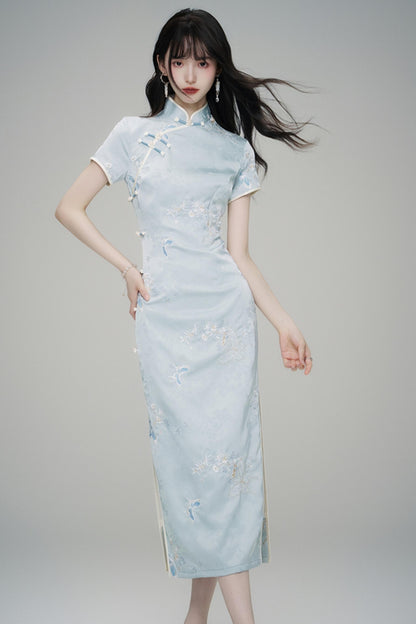 Chinese Style Embroidered Short Sleeve Dress