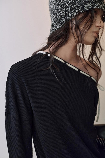 Rose Cross-Collar Knitwear