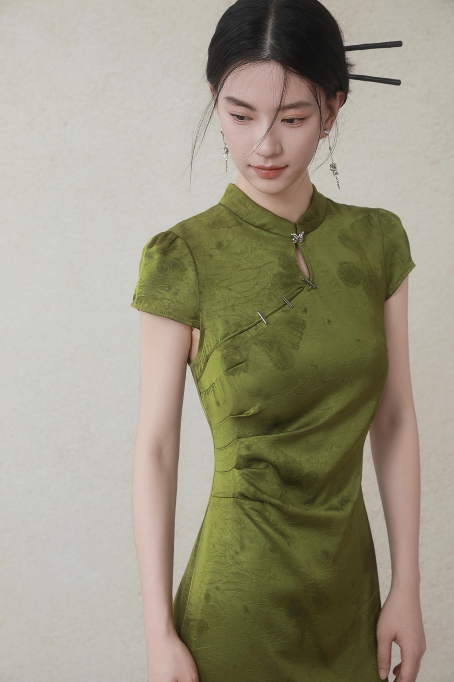 Summer Green Satin Cheongsam Dress