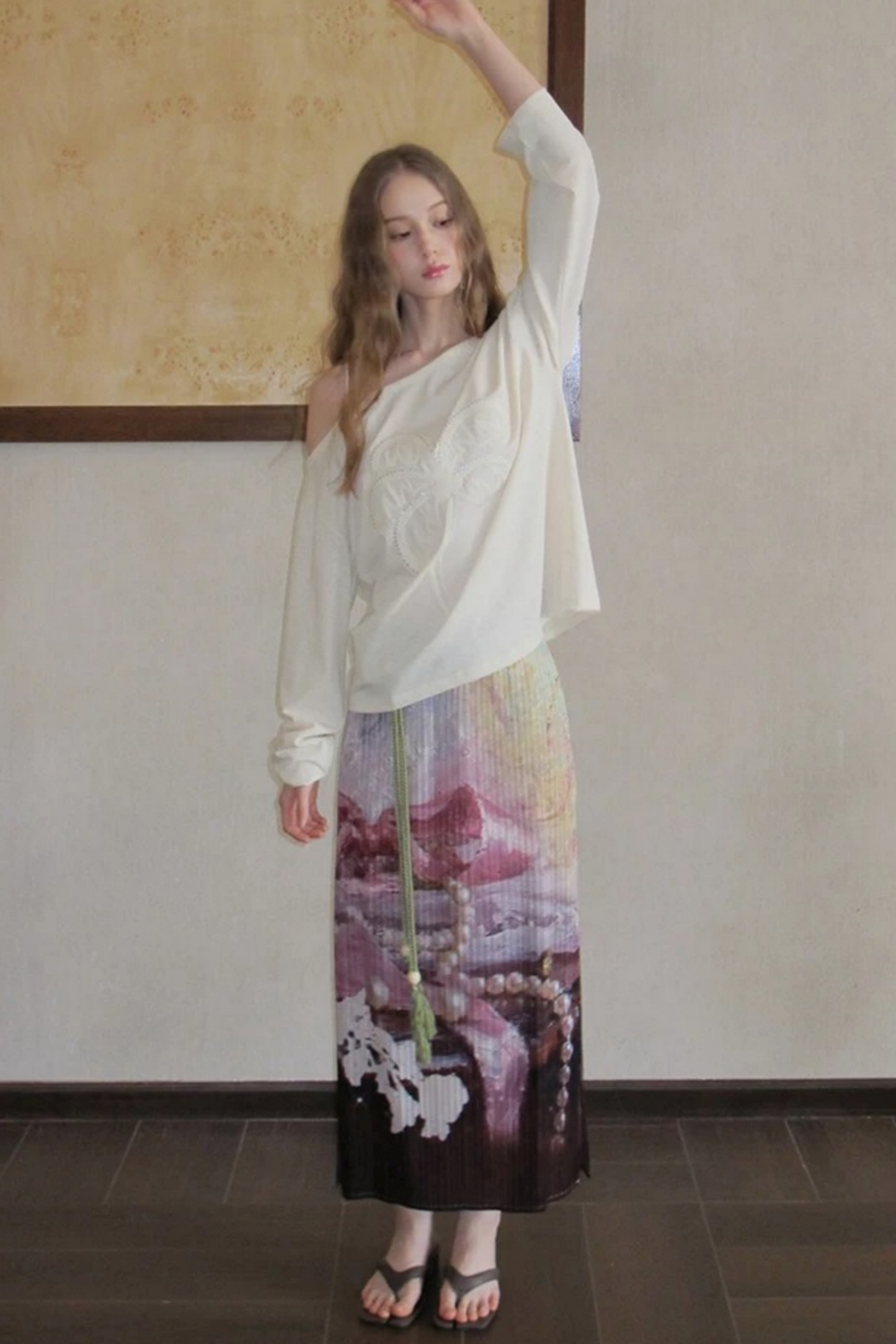 Sequin Embroidery Off-Shoulder Set-Up