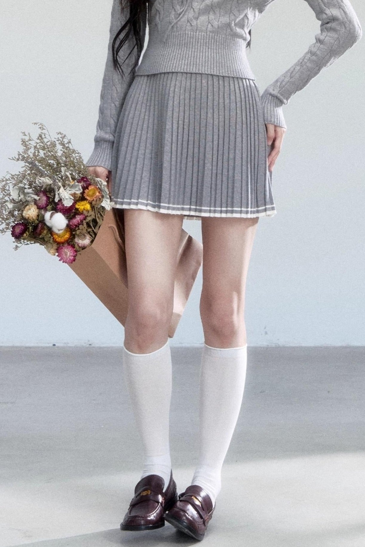 Retro Waist Skirt With Sweater Set-Up