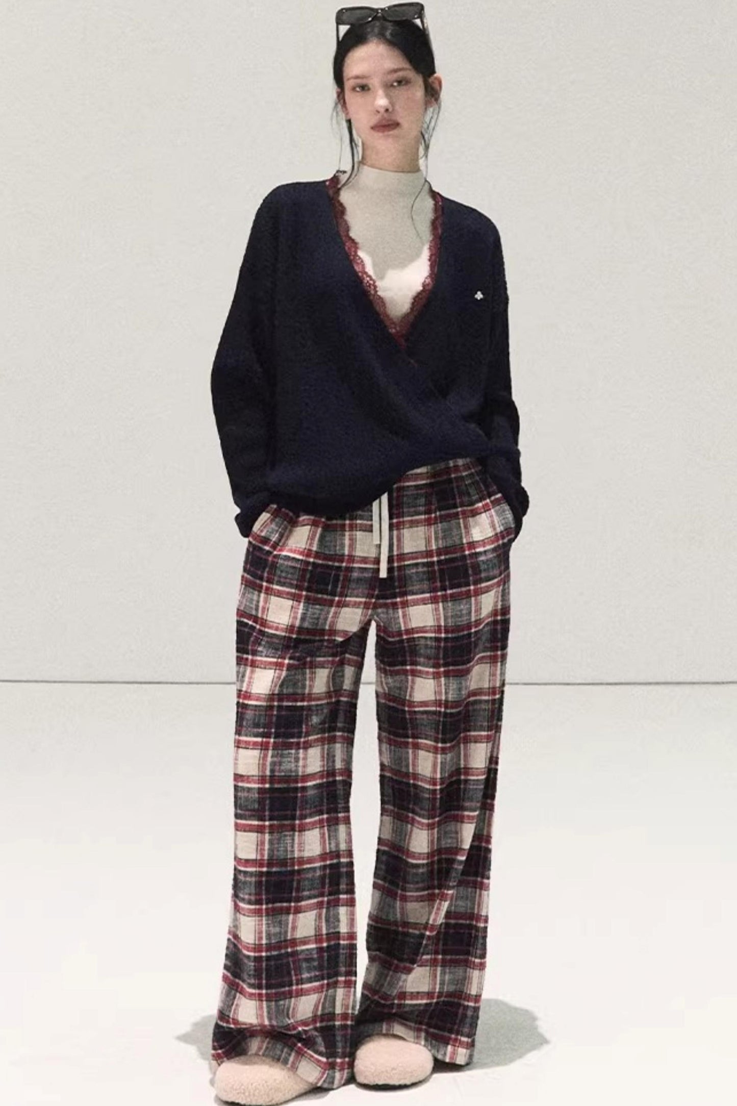 Silk-Gloss Wool Lace Sweater Set-Up