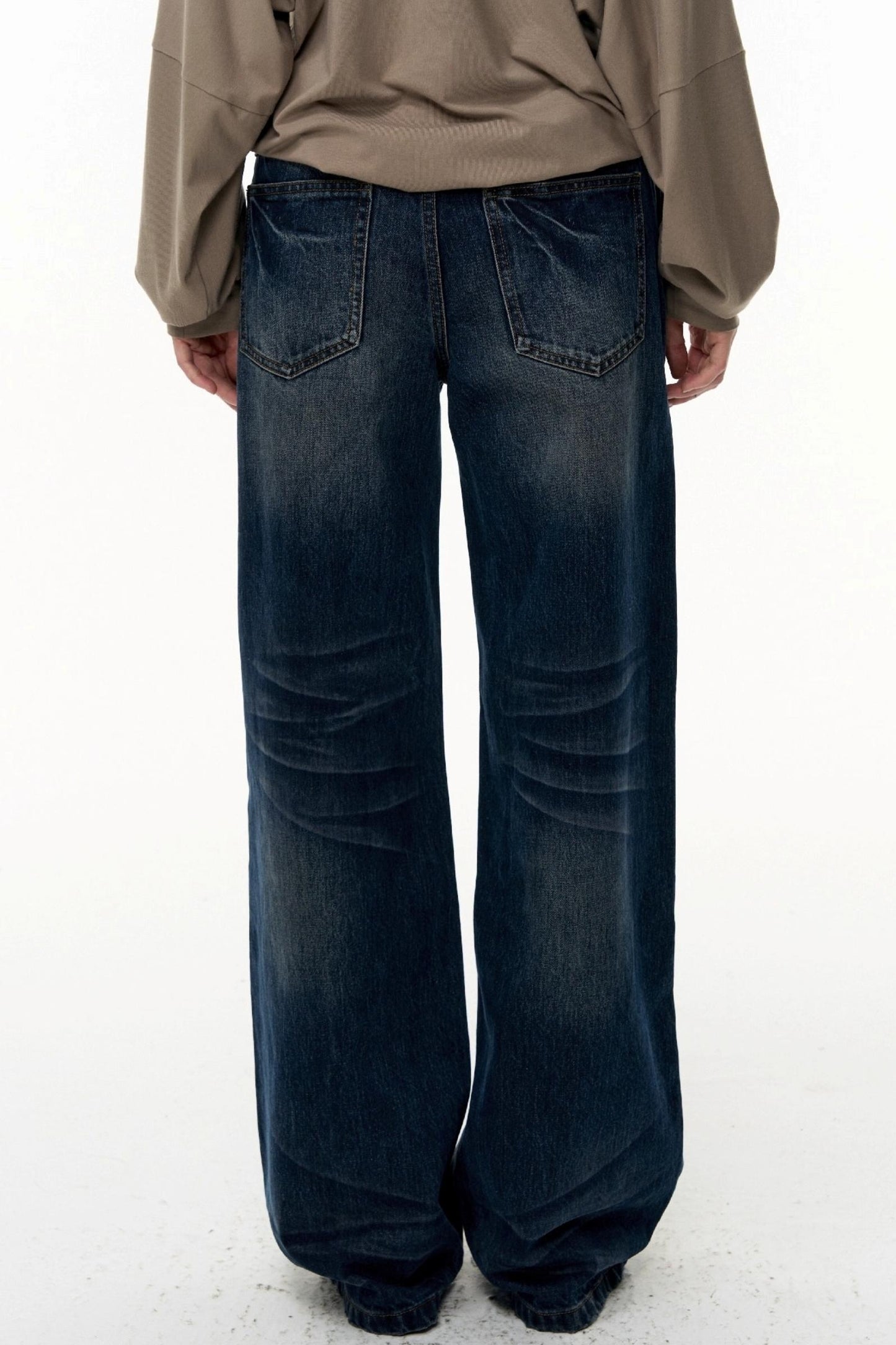 Loose Straight Wide-Leg Scimitar Jeans