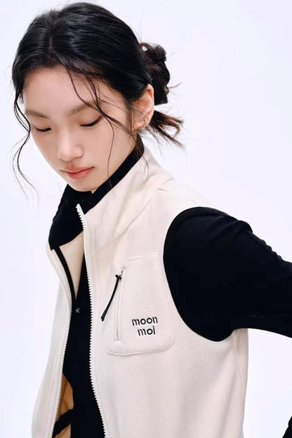 Sleeveless Fleece-Lined Vest Set-Up