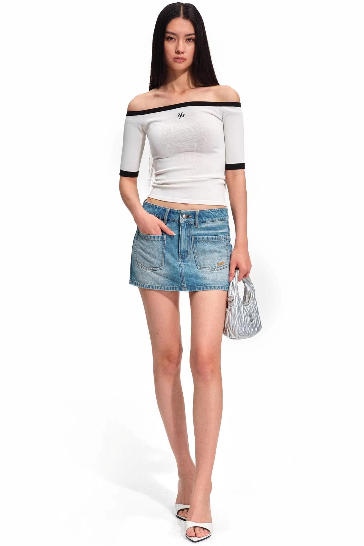 Off-Shoulder Contrast Knit Top