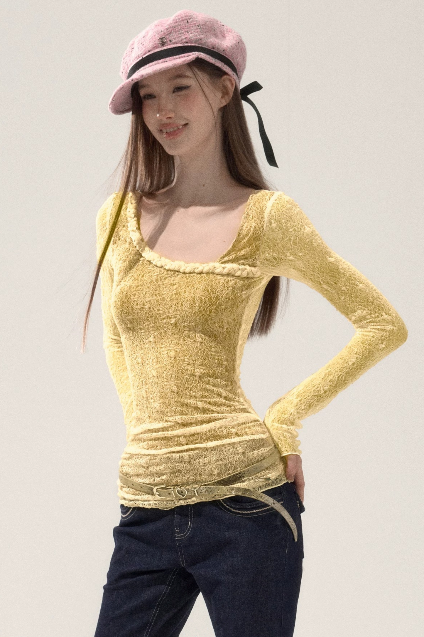 Three-Dimensional Lace Knitted Top
