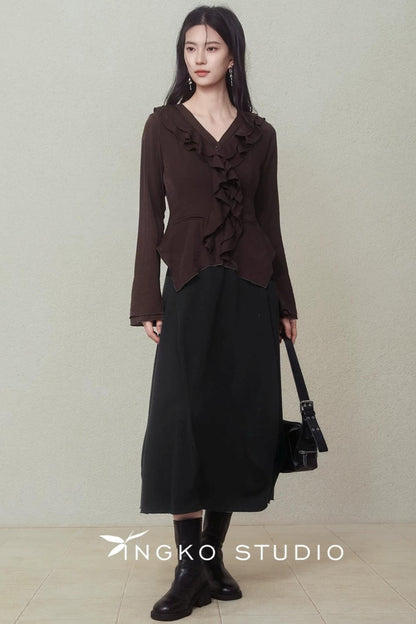 Asymmetrical Chestnut Ribbon Top Set-Up