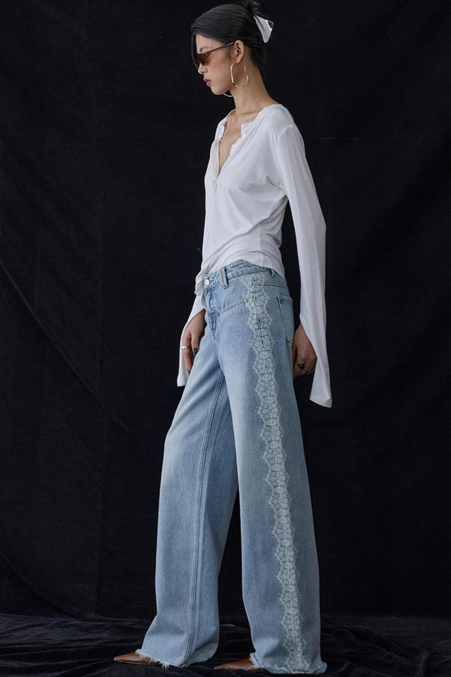 Lace Raw Hem Straight Jeans