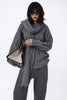 Grauer Paris-Pullover