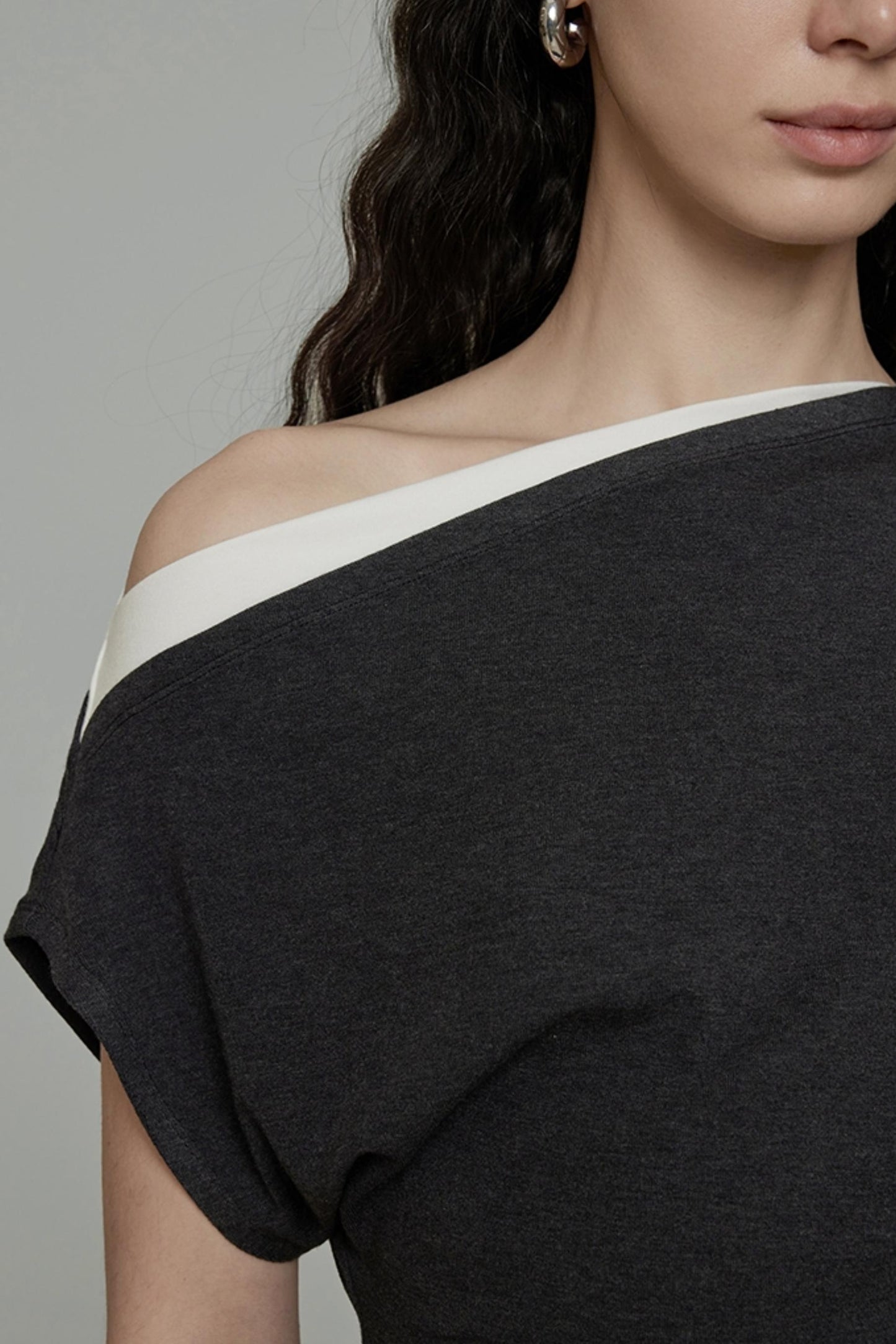 Irregular Hem Strapless Knit Top
