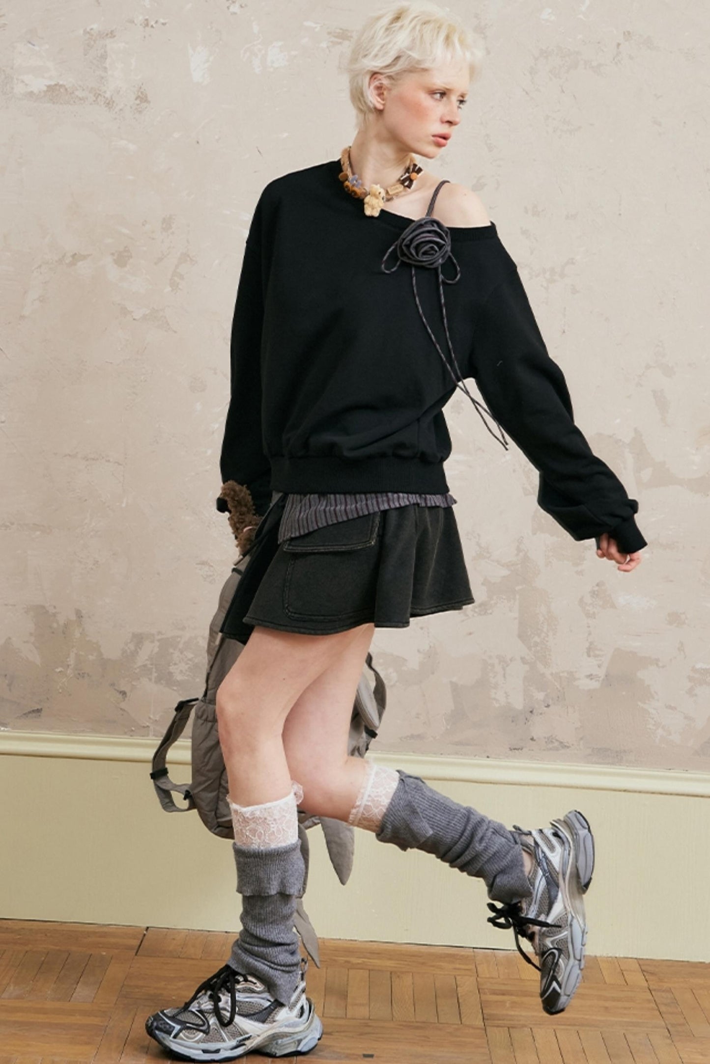 Lässiger Sweatshirt mit langen Ärmeln 