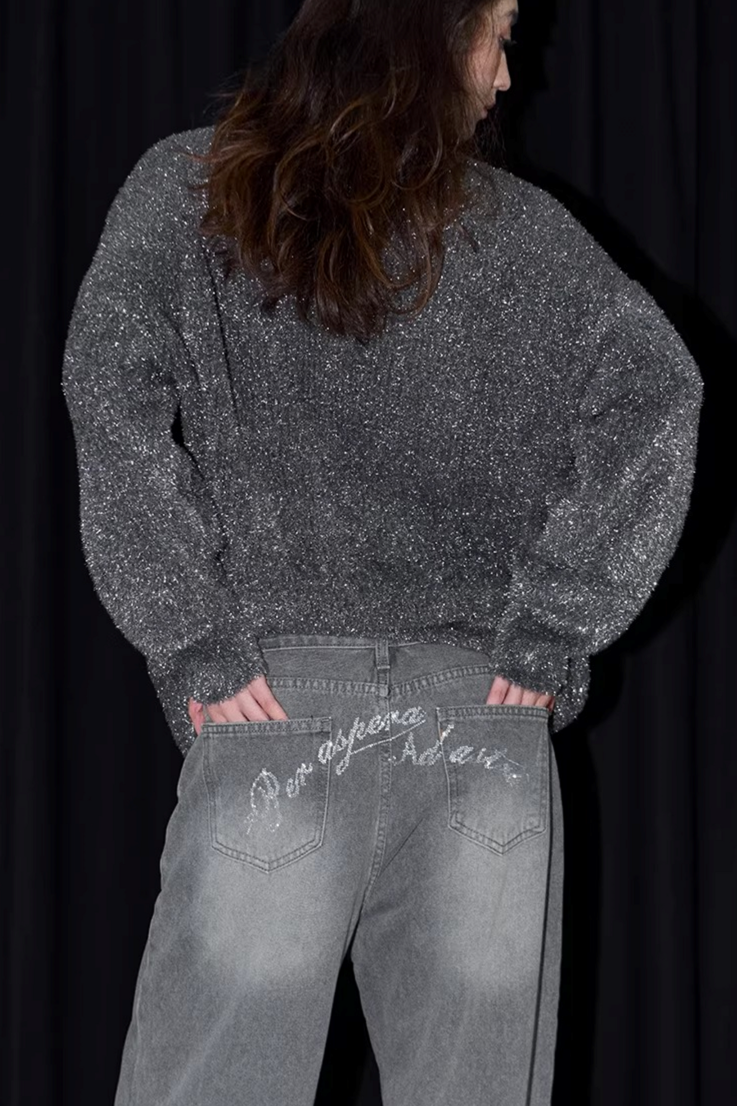 Silberner Faden V-Ausschnitt Strickpullover