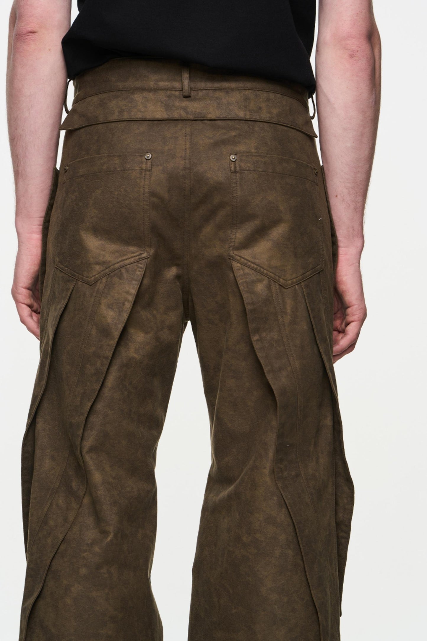 Twisted Fit Casual Pants