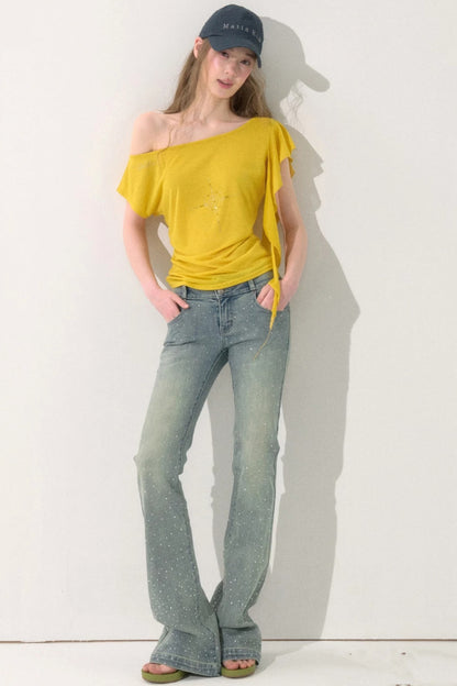 Ausgestellte Denimhose mit Strass