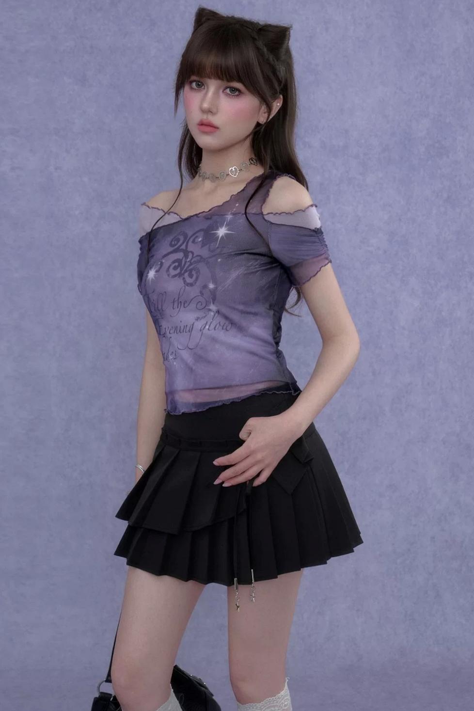 Chemisier violet en résille superposée