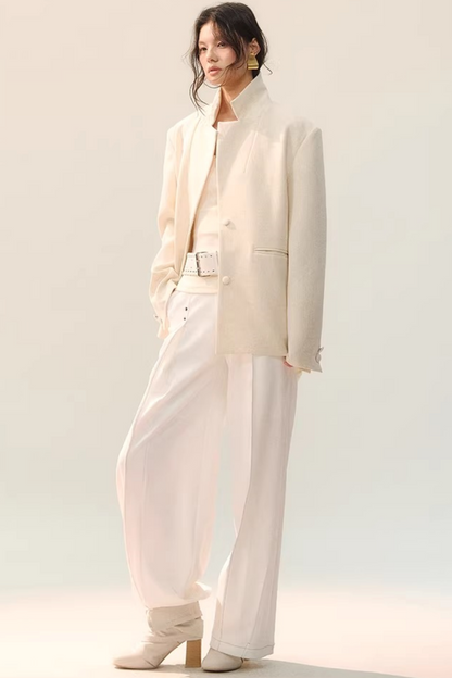 Doppelt plissierte Hose mit weitem Bein