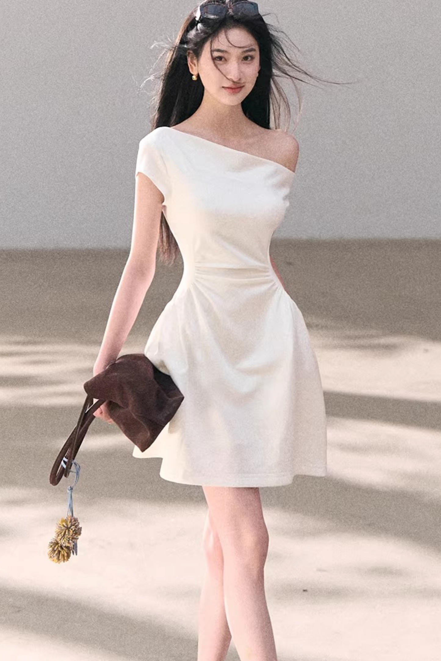 Lyocell-Asymmetrisches-Spitzenkleid