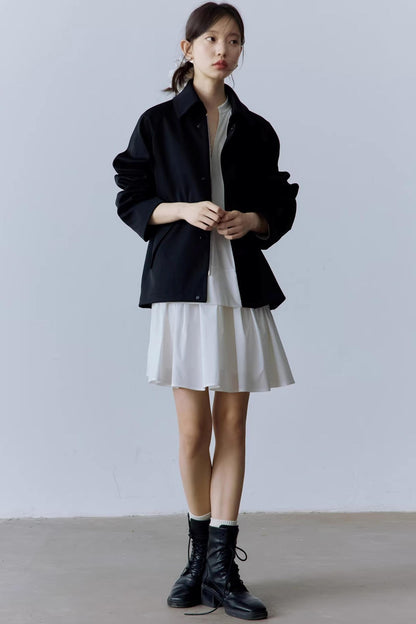 Nebelig weißes Baumwollkleid